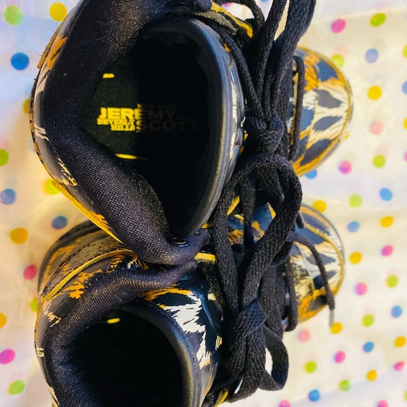 Adidas- Jeremy Scott- limited edition - Picture 5 of 8